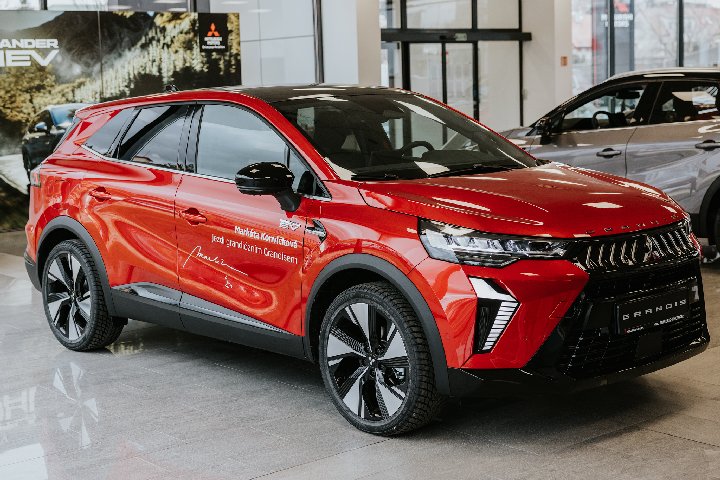 Nové Mitsubishi Grandis: Markéta Konvičková